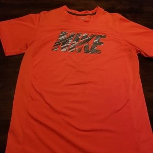 Nike dri-fit tshirt